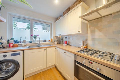 1 bedroom apartment for sale, Holywell Close, London