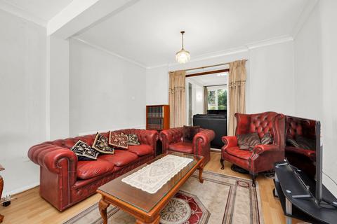 5 bedroom semi-detached house for sale, South Lodge Drive, London, N14