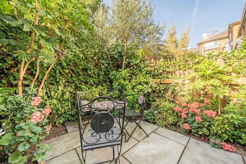 2 bedroom terraced house for sale, Gainsford Street, London SE1
