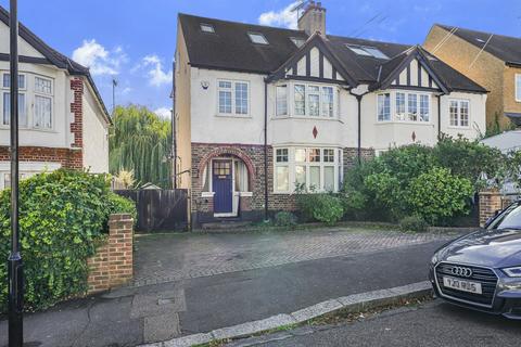 4 bedroom semi-detached house for sale, Connaught Avenue, London E4