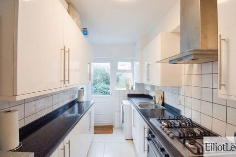 3 bedroom terraced house for sale, Kings Road, Harrow HA2