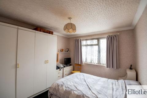 3 bedroom terraced house for sale, Kings Road, Harrow HA2