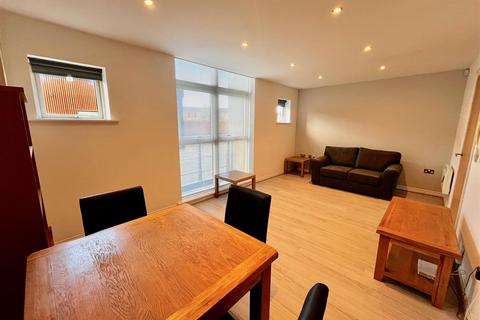 2 bedroom duplex for sale, Curzon Place, Gateshead