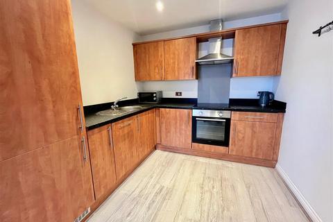 2 bedroom duplex for sale, Curzon Place, Gateshead