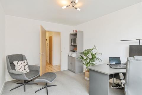 2 bedroom flat for sale, Spring Walk, Tunbridge Wells, Kent, TN4