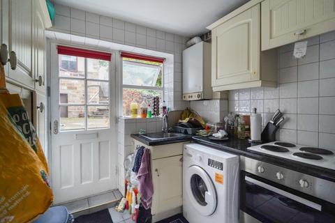 1 bedroom flat for sale, Quarry Road, Dewsbury WF13