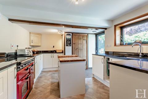 5 bedroom detached house for sale, High Street, Debenham, Suffolk
