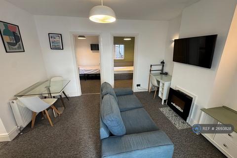 undefined, Windsor Close, Exeter, EX4