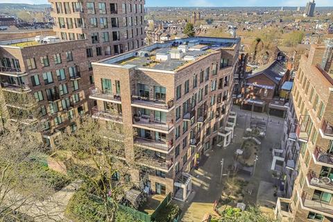 undefined, Barbel Court, Clapton Common, E5