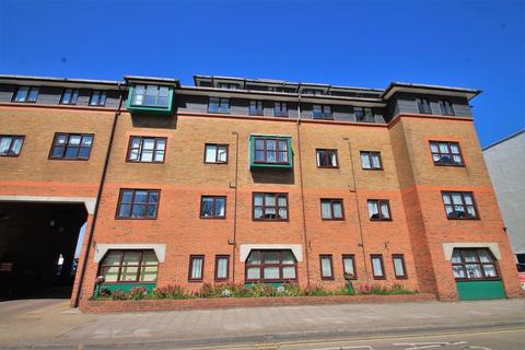 2 bedroom retirement property for sale, West Street, Gravesend