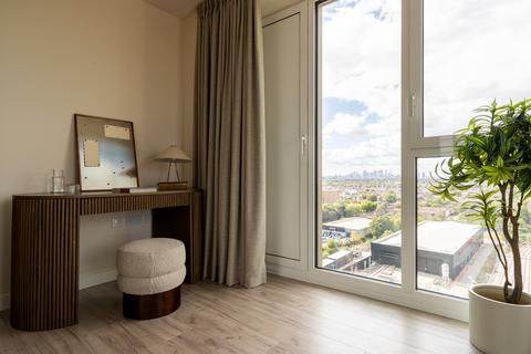 2 bedroom apartment to rent, Flat 133, Aquifer House, 10 Mill Road, 