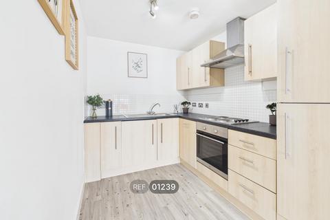 2 bedroom apartment to rent, Spring Street, Hull, HU2 8RD