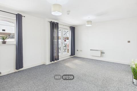 2 bedroom apartment to rent, Spring Street, Hull, HU2 8RD