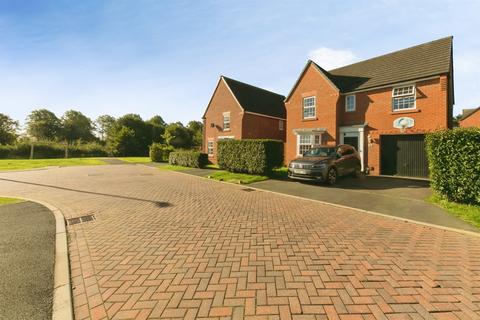 4 bedroom detached house for sale, Dunlin Way, Winsford