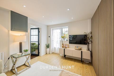 4 bedroom detached house for sale, Nursery Road, Loughton, IG10