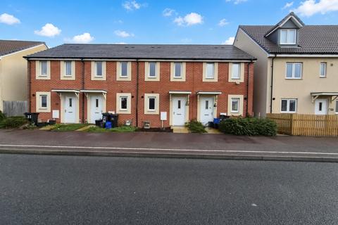 2 bed terraced house for rent in Kings Drive, Somerset TA6