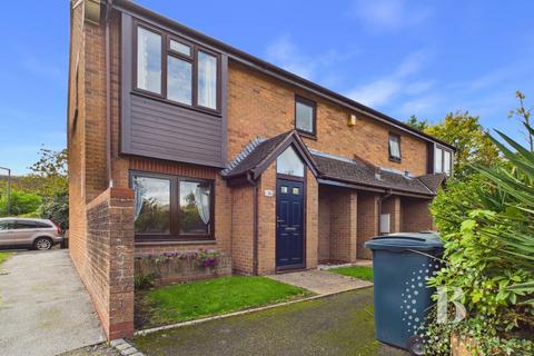 2 bedroom flat to rent, Castle Court, Wem, SY4