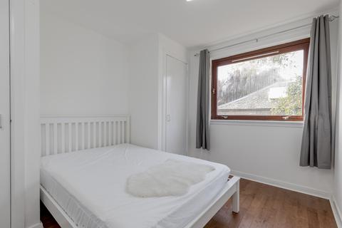 undefined, 4/5 New Johns Place, Edinburgh, EH8 9XH