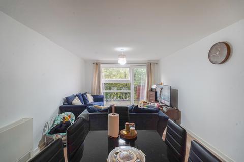 2 bedroom flat for sale, Carriage Grove, Bootle L20