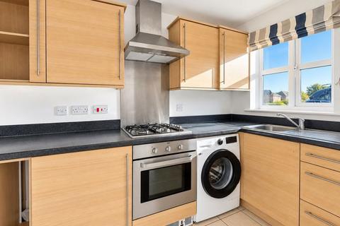 3 bedroom semi-detached house to rent, Shore View, Hampton Hargate, PE7