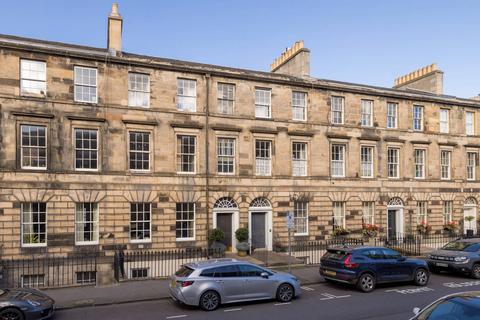 1 bedroom flat for sale, 56/4 Cumberland Street, New Town, Edinburgh, EH3 6RE