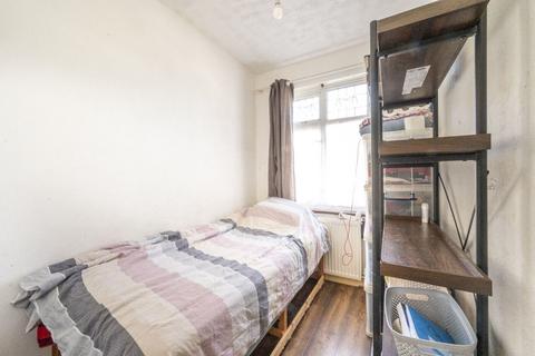 undefined, Johnstone Road E6, East Ham, London, E6