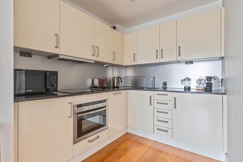 1 bedroom flat for sale, The Hayes, Cardiff, CF10