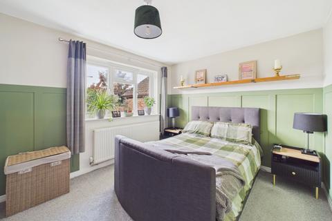 2 bedroom detached bungalow for sale, Heol Pentre Bach, Gorseinon, SA4