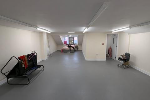 Studio to rent, Vine Place, Sunderland, SR1