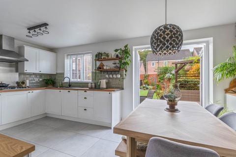 4 bedroom detached house for sale, Steeplechase Road, Duffryn, NP10