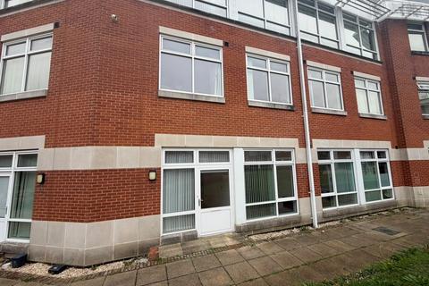 2 bedroom apartment to rent, Missenden House Chalfont Park, Gerrards Cross