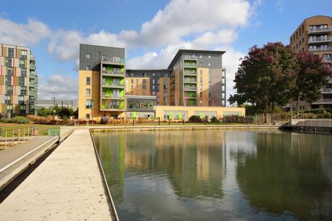 2 bedroom apartment for sale, Lakeside Drive, NW10
