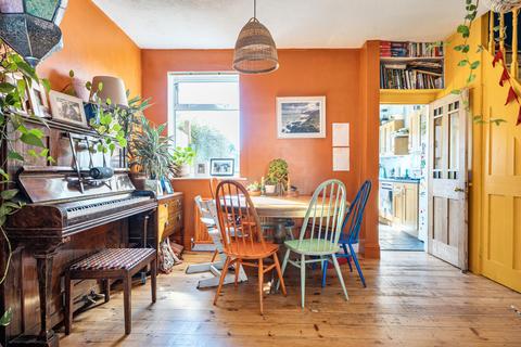 2 bedroom terraced house for sale, Langhorn Road, Southampton, Hampshire, SO16