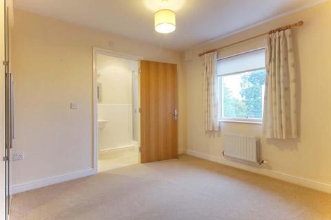 2 bedroom flat to rent, Hatherley, Cheltenham, GL51