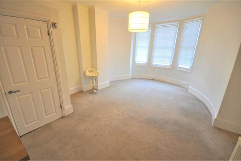 Studio to rent, The White House, 51 Marlowes, Hemel Hempstead HP1