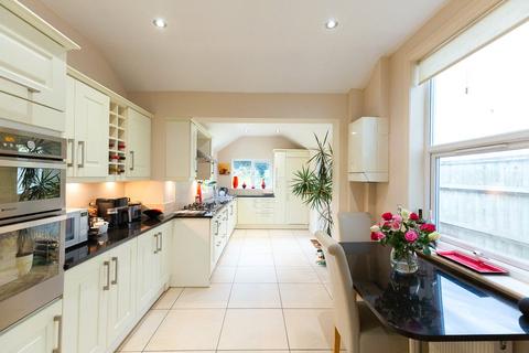 4 bedroom semi-detached house for sale, Harcourt Road, Bristol BS6