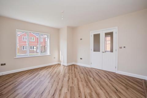 4 bedroom link detached house for sale, Orchard Close, Bosham, Chichester, West Sussex, PO18
