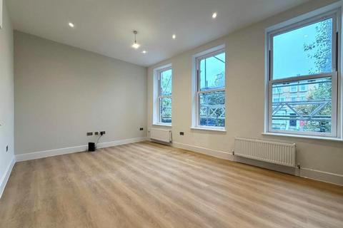 1 bedroom flat to rent, The Avenue, West Ealing, W13