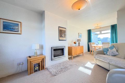 3 bedroom semi-detached house to rent, Barrhill Road, Kirkintilloch, East Dunbartonshire, G66