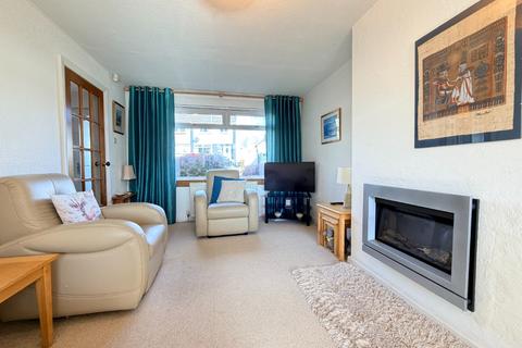 3 bedroom semi-detached house to rent, Barrhill Road, Kirkintilloch, East Dunbartonshire, G66