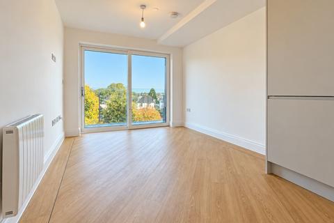1 bedroom flat to rent, Purbeck Gate 311-313, Wimborne Road, Poole, Dorset, BH15 3DH