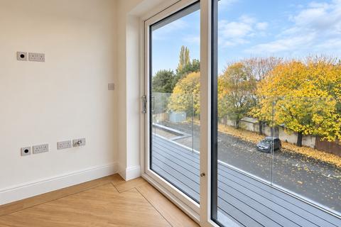 1 bedroom flat to rent, Purbeck Gate 311-313, Wimborne Road, Poole, Dorset, BH15 3DH