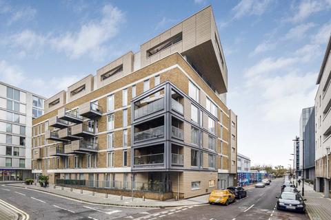 2 bedroom flat for sale, Chambers Street, London SE16