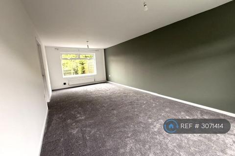 2 bedroom terraced house to rent, Rossefield Parade, Leeds, LS13