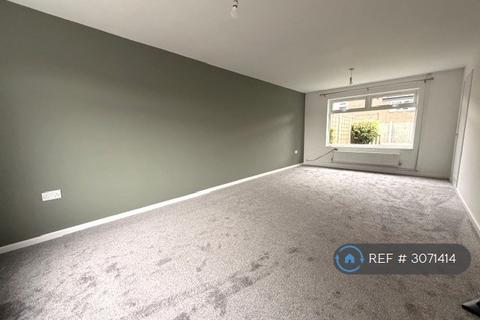 2 bedroom terraced house to rent, Rossefield Parade, Leeds, LS13
