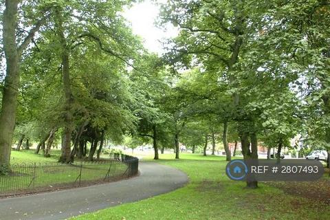 1 bedroom flat to rent, Newsham Drive, Liverpool, L6