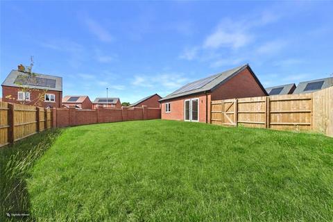 2 bedroom bungalow for sale, Bagshot Close, Northamptonshire NN16