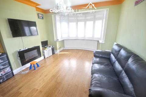 3 bedroom semi-detached house to rent, Fairlop Road, Ilford, IG6 2EN