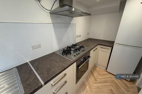 3 bedroom terraced house to rent, Vallis Road, Frome, BA11