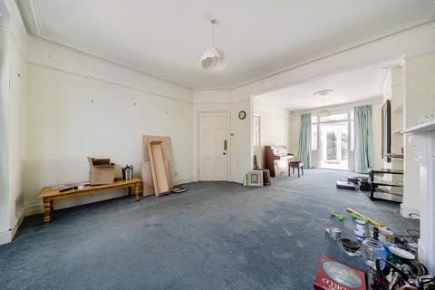 4 bedroom end of terrace house for sale, Wantage Road, Lee